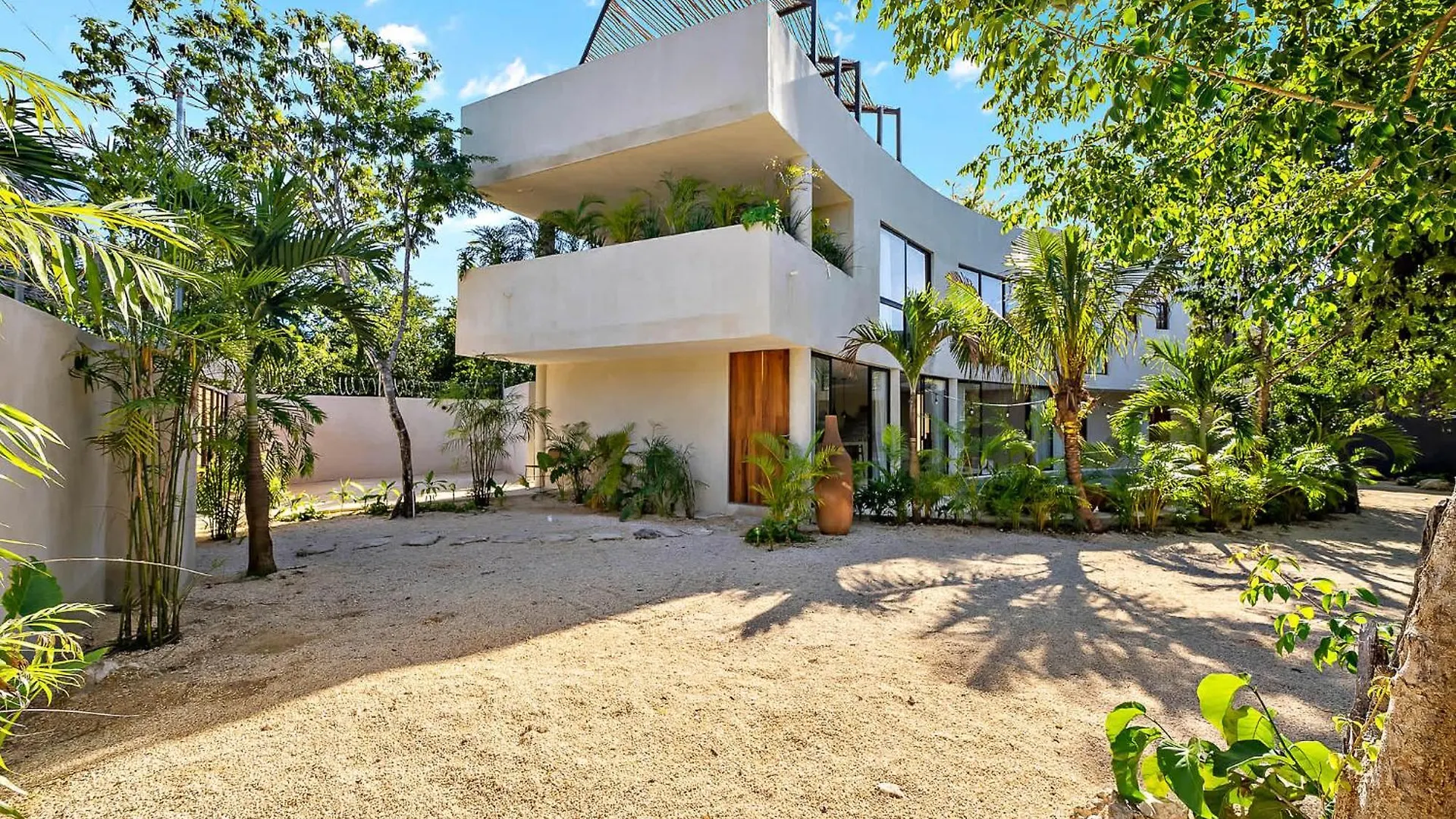 Majestic Jungle Villa With 2 Pools & Rooftop Bbq Tulum