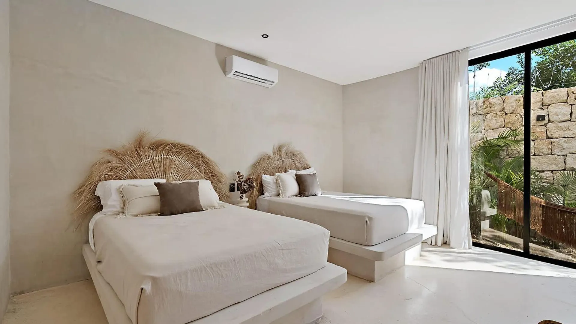 Majestic Jungle Villa With 2 Pools & Rooftop Bbq Тулум